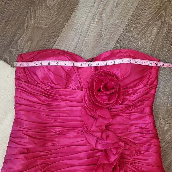 Cuban Ruffled Dress - Picture 4 of 8